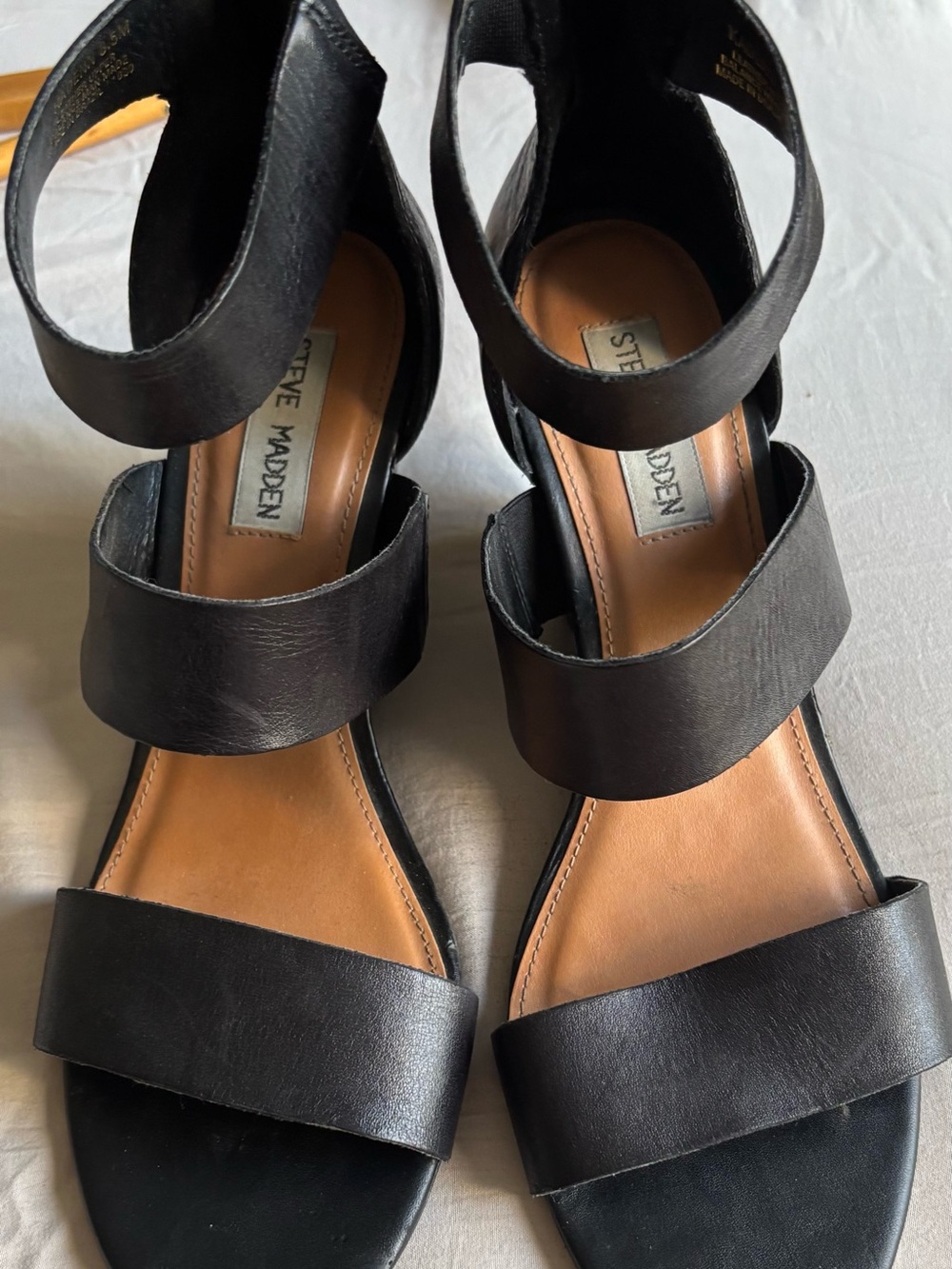 Steve Madden Black Triple-Strap Women's Sandals